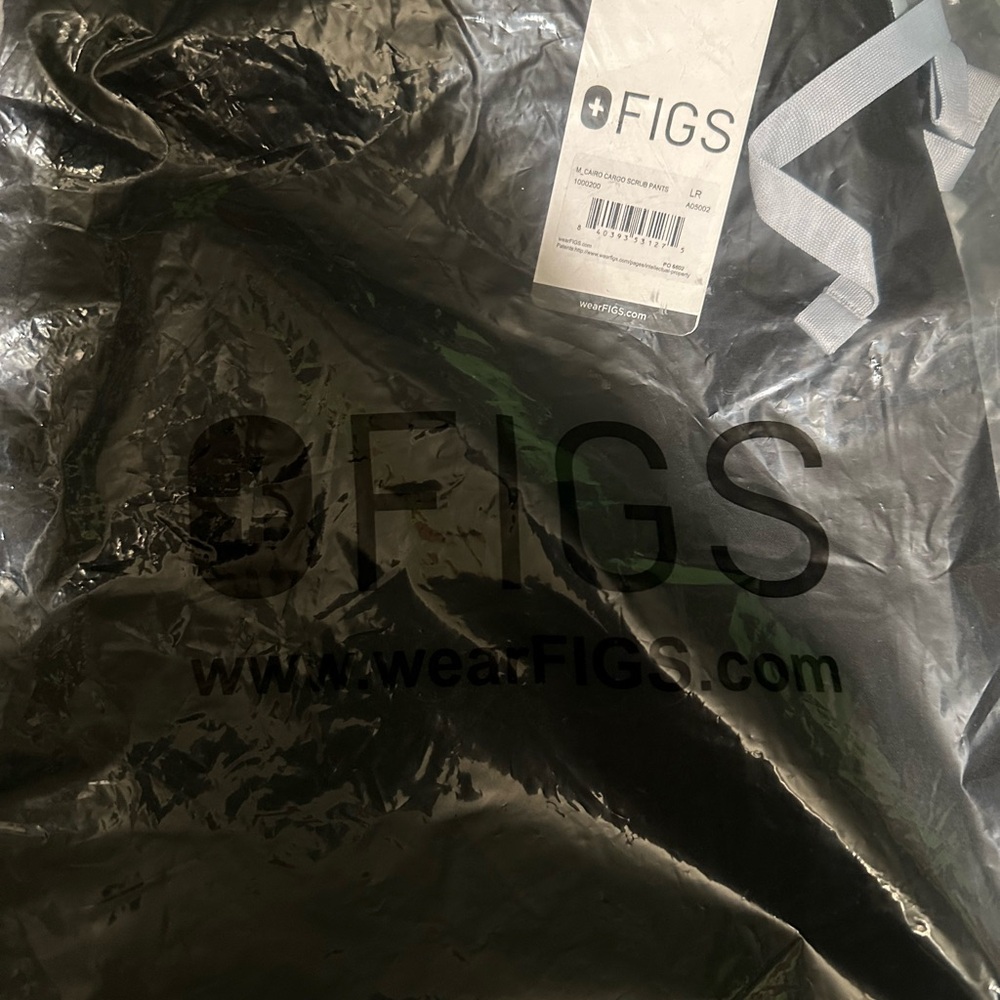 Figs Classic Black Scrub set pants and top